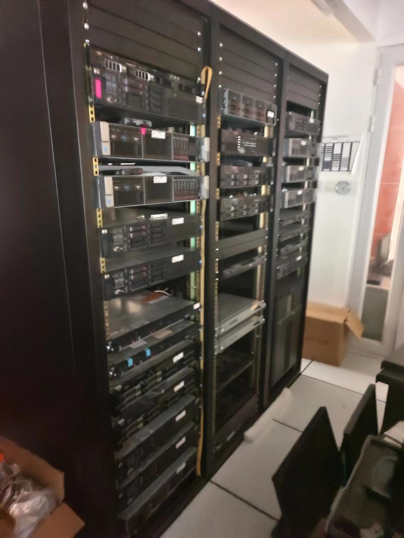 光纤收发器批发：选择合适产品助力网络传输